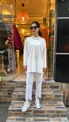 4737 Yakası Taşlı Sweat - Ekru