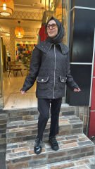 01 Kapitone Taşlı Mont - Siyah