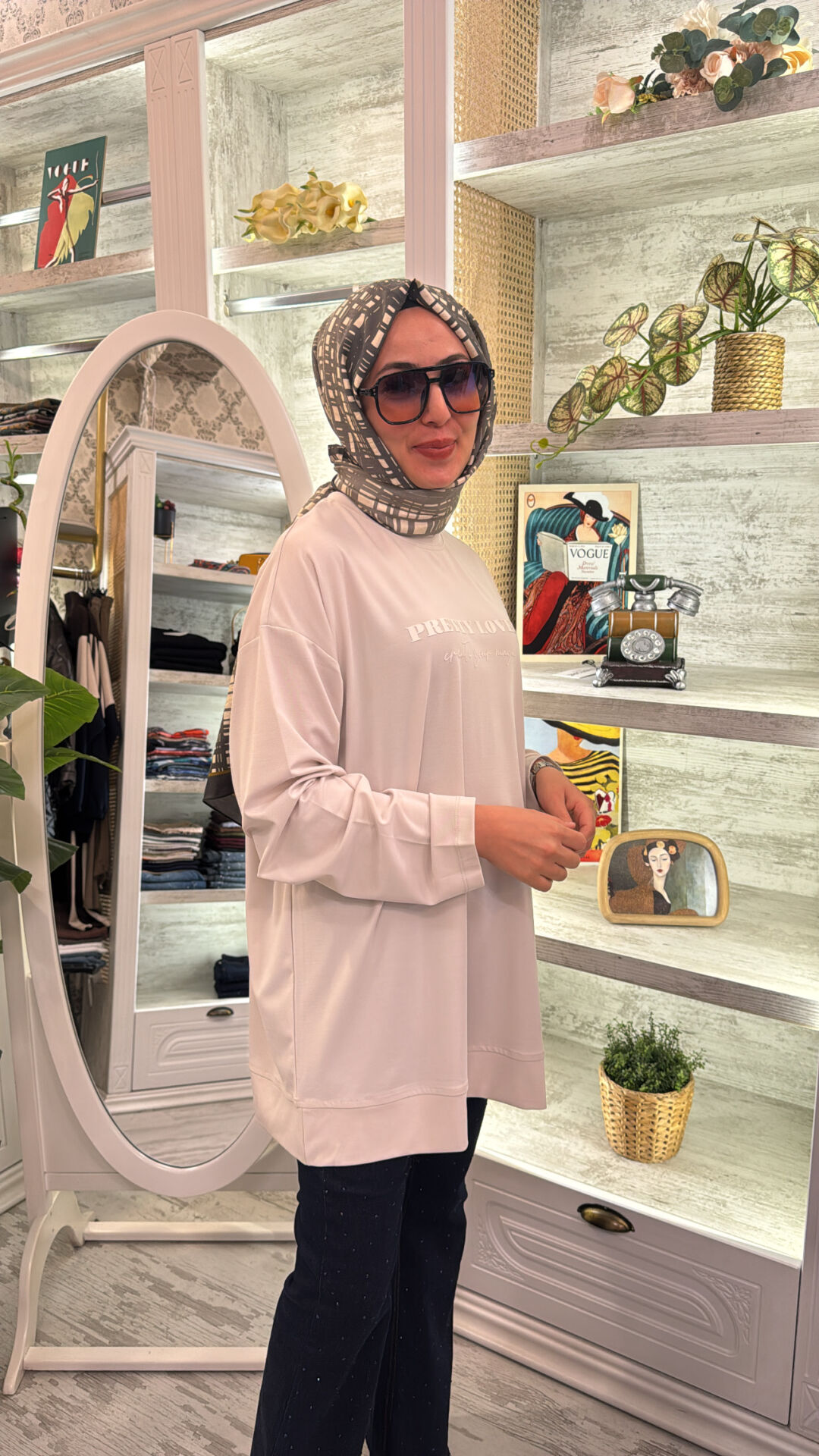 37840 Baskılı Basic Sweat - Bej