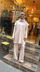 8579 Kürk Detay Takım - Bej