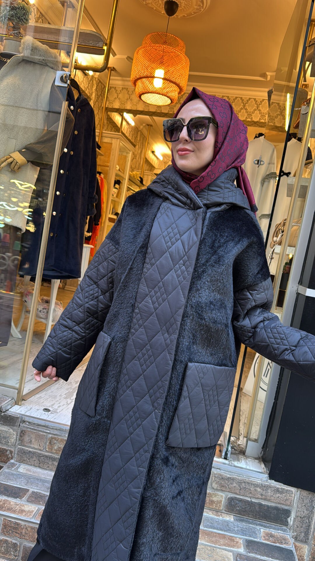 10836 Kürk Detay Şişme Kaban - Siyah