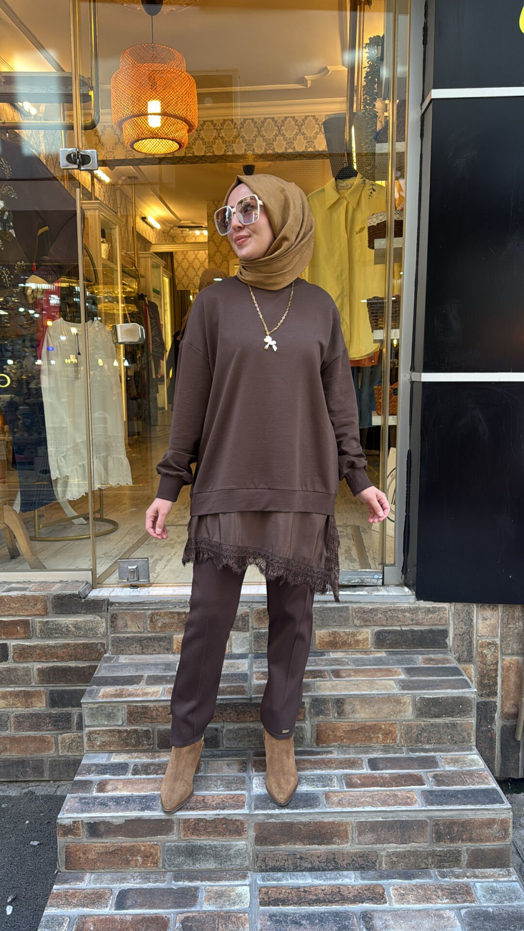 10766 Asimetrik Tüllü Sweat - Kahve