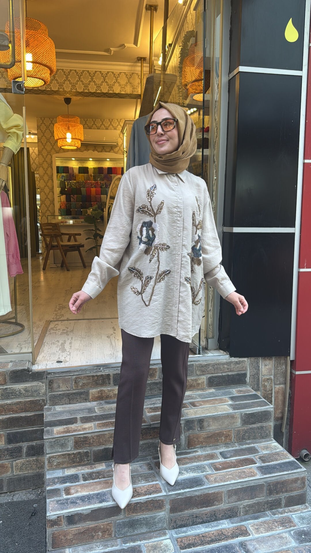 34845 İşlemeli Tensel Gömlek - Bej