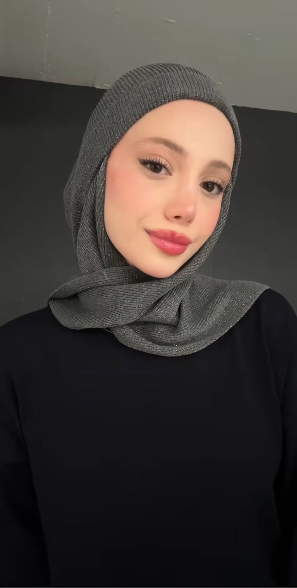 1185 Simli Atkılı Bere - Antrasit